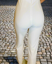 Load image into Gallery viewer, High waisted white pant
