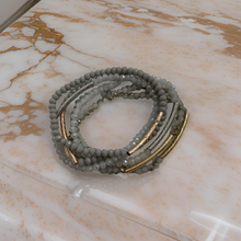 Load image into Gallery viewer, Gray beaded bracelet
