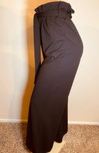 Load image into Gallery viewer, Black wide leg pant
